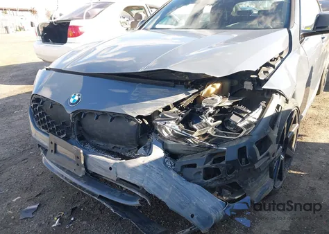 2022 BMW M235 Gran Coupe I xDrive z USA, uszkodzony, nr VIN WBA13AL00N7J96644